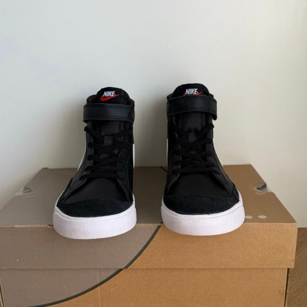 Nike Blazer Mid ‘77 Black/White Kids Sneakers- SZ 3 Y - Picture 5 of 12